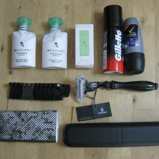 フライエミレーツ　ビジネスクラス　アメニティキット(メンズ)の画像