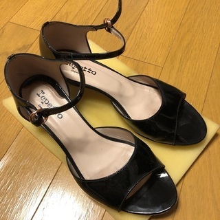 【引取限定】Repetto エナメル シューズ 37 1/2【難あり】の画像
