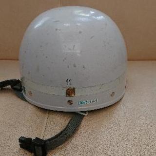 市原市立八幡中学校ヘルメットの画像