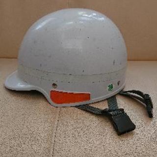 市原市立八幡中学校ヘルメットの画像