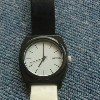 Nixon 腕時計 TIME TELLER 黒×白の画像