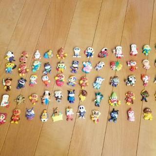 最終値下げ！アンパンマンマグネット６０００円相当！
