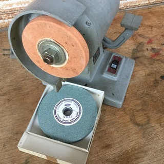 両軸グラインダーの画像