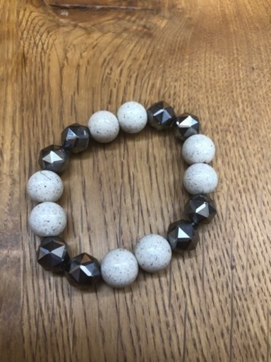 北欧石8個とテラヘルツ鉱石8個のブレスレット12ミリ