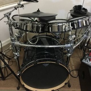 ローランドTDK30 1.ドラムトリガーパッド　売ります
