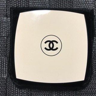 【CHANEL】フェイスパウダー 限定品