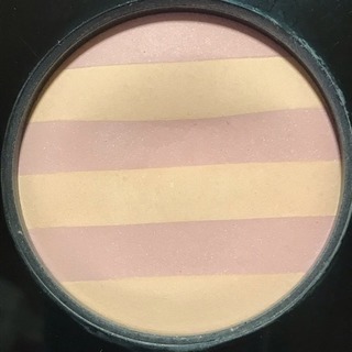 【CHANEL】フェイスパウダー 限定品の画像