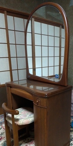 ドレッサー　鏡台