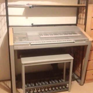 YAMAHA・ステージア・スタンダード・USB，フロッピー入れ付