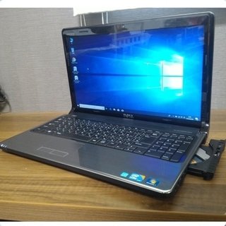 お取引中)Dell 美品 SSD搭載 高速Win10ノート Core-i3 メモリ4G SSD120G
