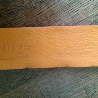 男性用ベルトレザー　イタリア製の画像