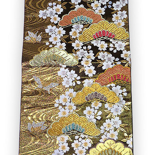 中古美品　振袖用　六通柄　袋帯 　笠松桜花文様／金地 （b323...