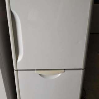 HITACHI　３ドア冷蔵庫　２５５L　美品