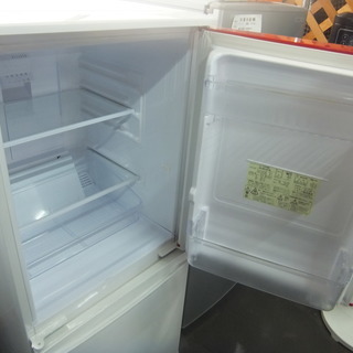 SHARP 137L 2ドア 冷蔵庫 つけかえどっちもドア 霜取り不要 ファン冷却式【SJ-BK14Y-W】2014製の画像