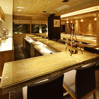 ホテル朝食スタッフ【簡単な配膳・調理補助】【3時間のみ・残業無し...
