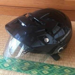 ヤールーヘルメット