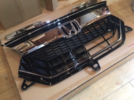 Honda NBOX 純正JF3フロントグリル