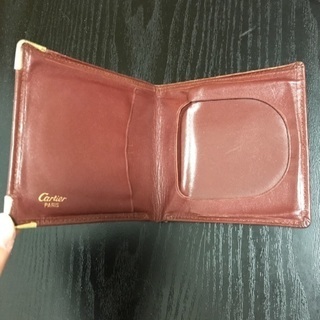 カルティエ 札入れ 二つ折り財布 マスト コンパクト レザー 赤 レッド ワインの画像