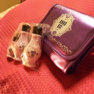 未使用ANNA SUIﾄﾗｲｱﾙｷｯﾄとポーチの画像