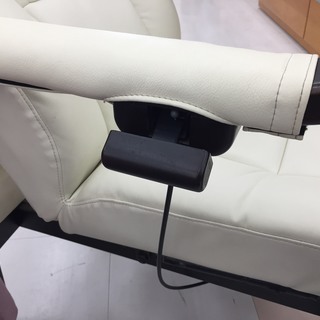 取りに来て頂ける方限定！冨士ファニチアのリクライニングチェアのご紹介です！の画像
