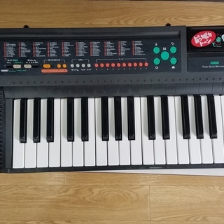 CASIO  CT800 キーボード・ＡＣアダプター付き！