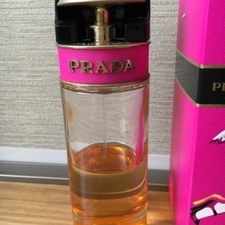PRADA香水の画像