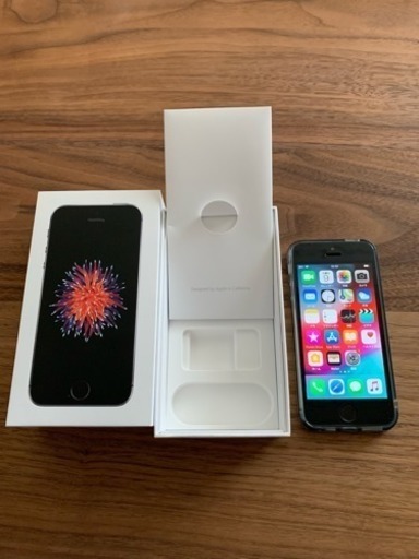 iPhoneSE 32GB スペースグレイ（simフリー）