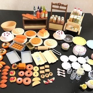 シルバニア パン、食べ物、お皿などなど…