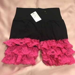 ⭐お値下げしました⭐【新品】フリルのレギンス ３枚セット、バラ売り可の画像