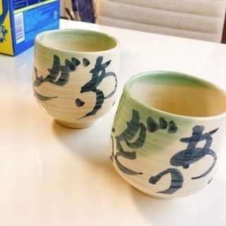 おじいちゃんおばあちゃん湯呑みの画像