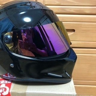 ヘルメットの画像