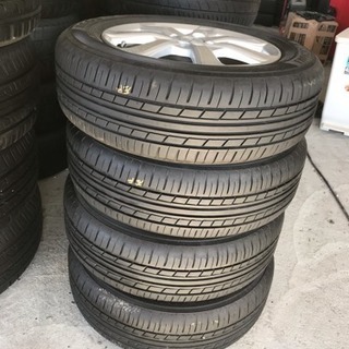 ほぼ新品185/65/15アルミホイール付きノーマルタイヤ、取り付け無料