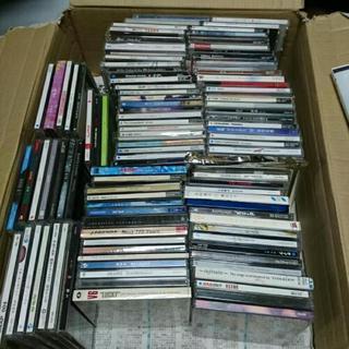 ゴールデンウィーク中値引きします。大量CD売ります。セットです。