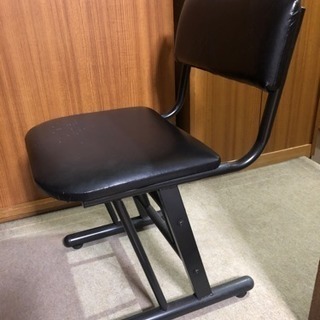 事務用  なんでも椅子