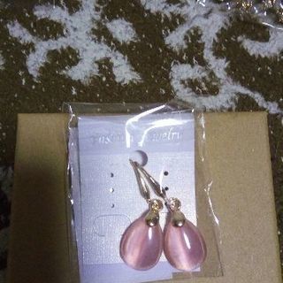 新品未使用！お得❢ピアス3点セットの画像