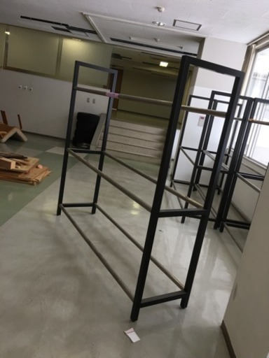 タイヤラック 引き取り限定