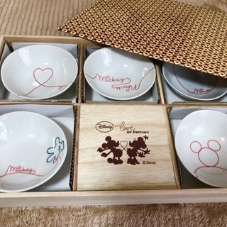 ディズニー食器 小皿5枚セットの画像