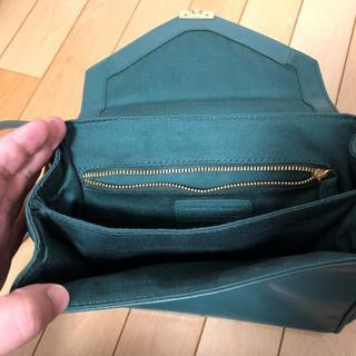 ZARA ショルダーバッグの画像
