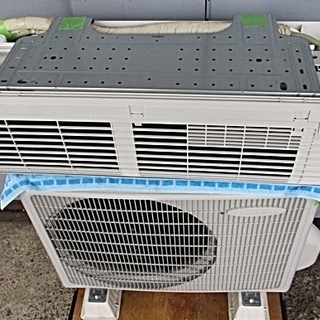 CORONA　コロナ ルームエアコン CSH-N2215R 2015年　６～８畳用 の画像