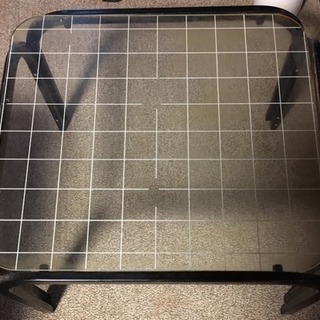 ガラステーブルの画像