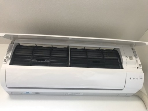 美品 シャープ AY-G22S-W
