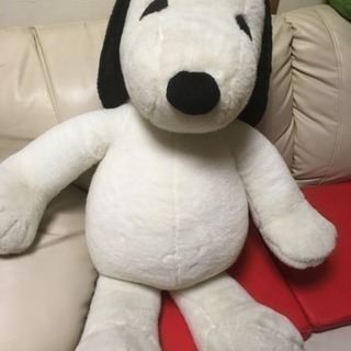特大スヌーピーぬいぐるみ