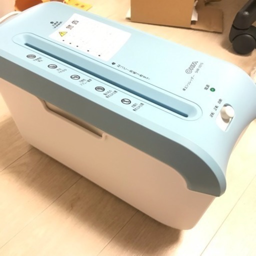 新品☆卓上シュレッダー 電動 OHM SHR-101S