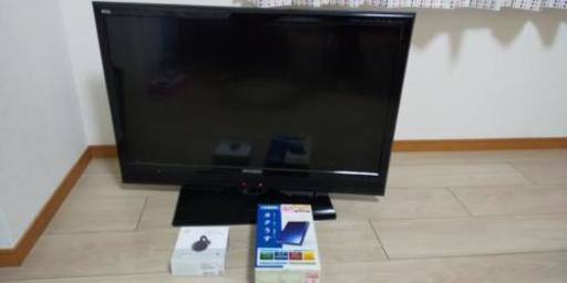 三菱32型テレビ、外付けHDD、Chromecast のセット