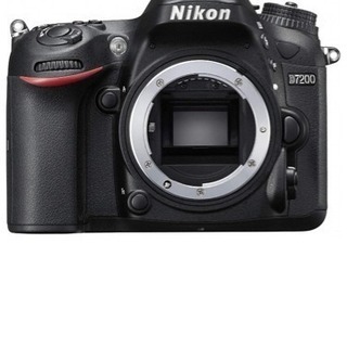 【新品】Nikon デジタル一眼レフカメラ D7200 ニコン　ボディ