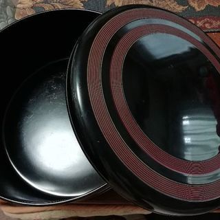 茶びつ