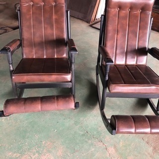 ロッキングチャー2台    ６０００円の画像