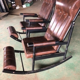 ロッキングチャー2台    ６０００円の画像