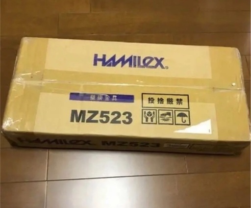 【値下げしました】壁掛け金具 テレビ モニター ディスプレイ 新品未開封