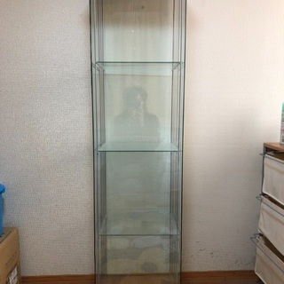 車受取限定】IKEAガラス扉キャビネット ブラウン